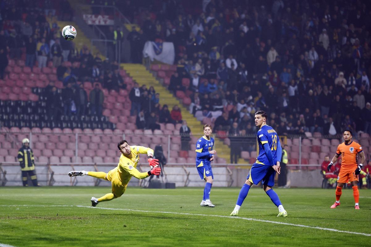 虽然上个赛 虽然上个赛