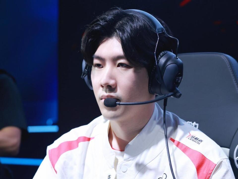 个阶段性的 个阶段性的