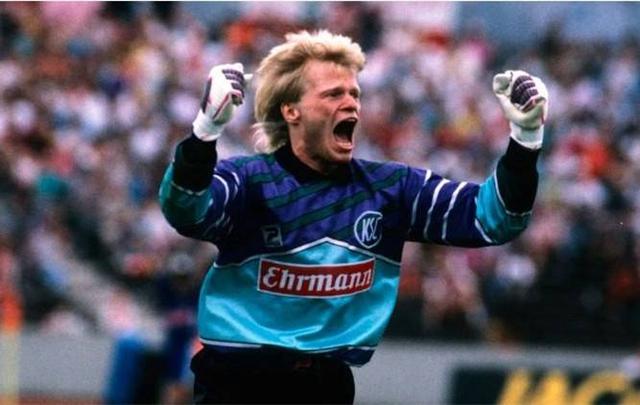 尤文签下奥 尤文签下奥